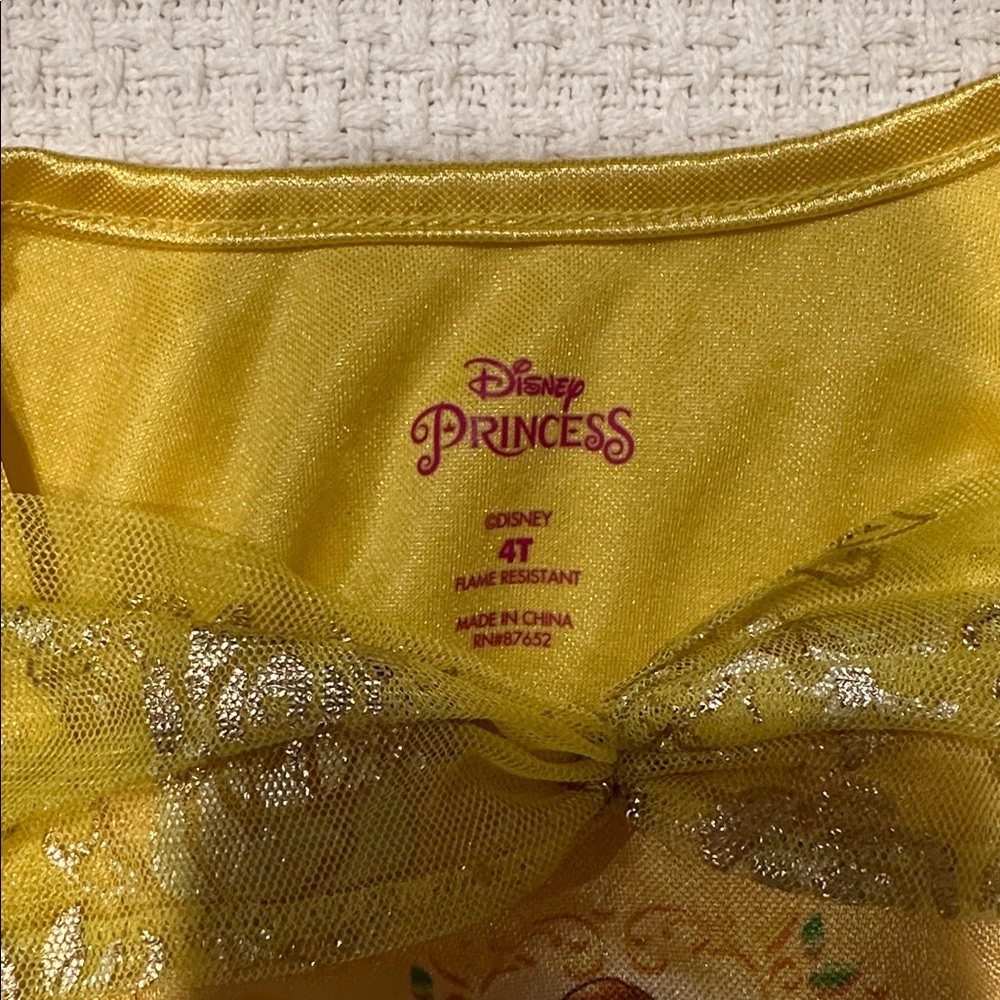 Disney size 4T Yellow Princess Dress with Pink Accents.  Great condition - Picture 4 of 4